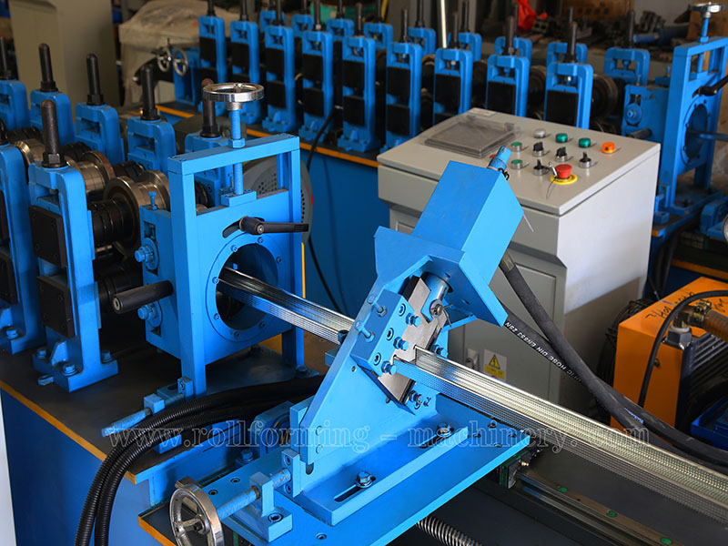 High Speed Ceiling Roll Forming Machine