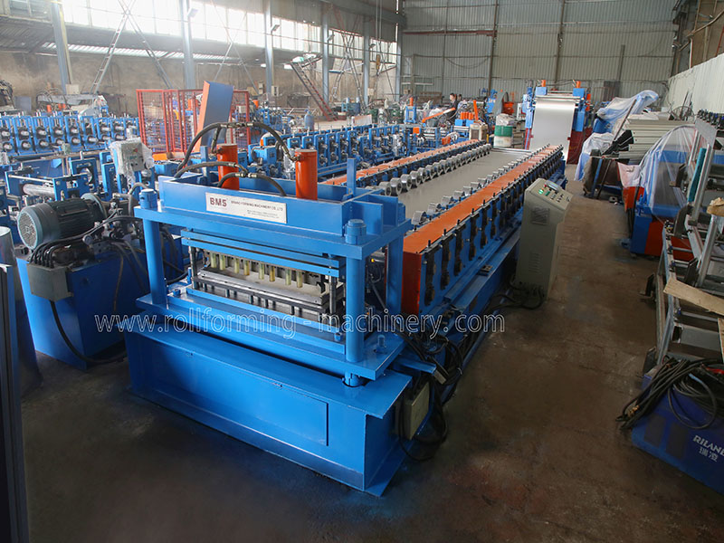 Shelf Deck Panel Roll Forming Machine