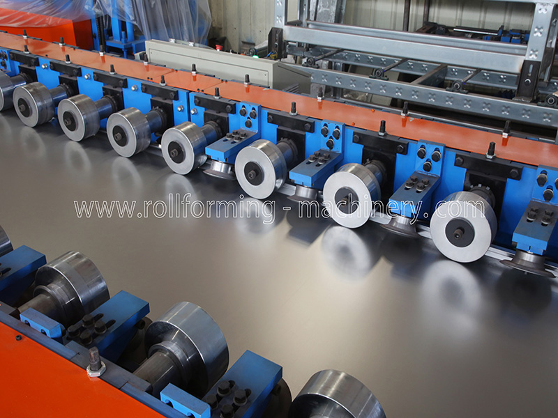 Shelf Deck Panel Roll Forming Machine