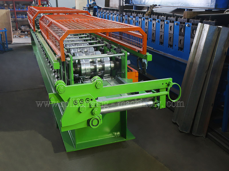 Quad Gutter Roll Forming Machine