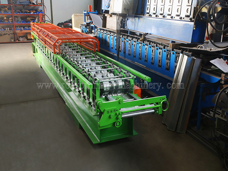 Quad Gutter Roll Forming Machine