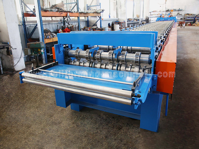 Meter Deck Roll Forming Machine