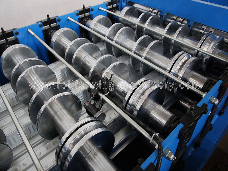 Meter Deck Roll Forming Machine