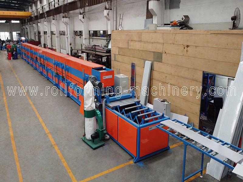 PU foam exterior wall Roll forming machine