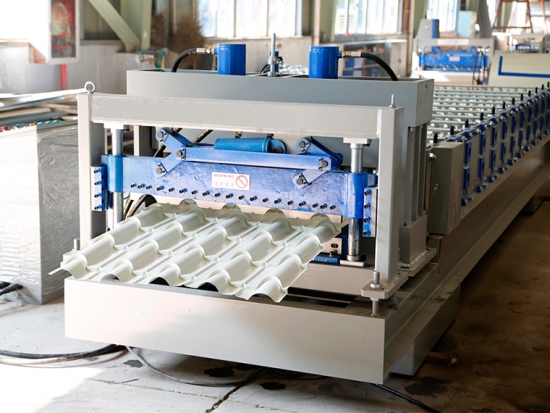 Glazed Tile Roll Forming Machine